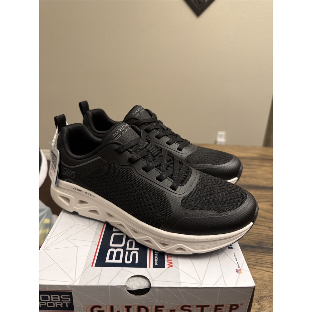 Skechers BOBS Sport Arc Waves Remix Woman Size 9.5